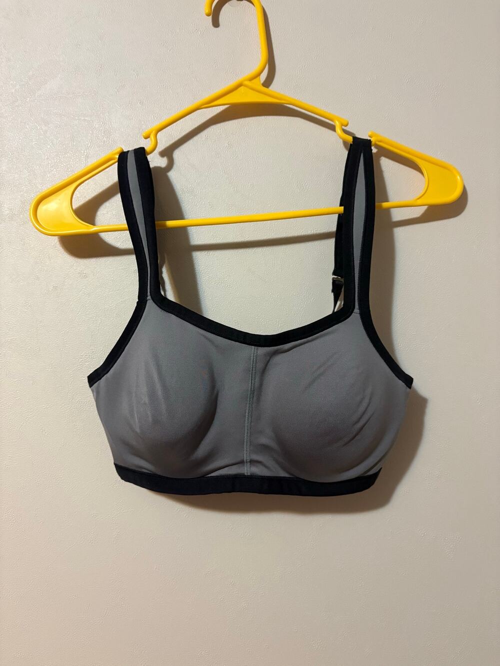 Natori bra sports women’s juniors 32B